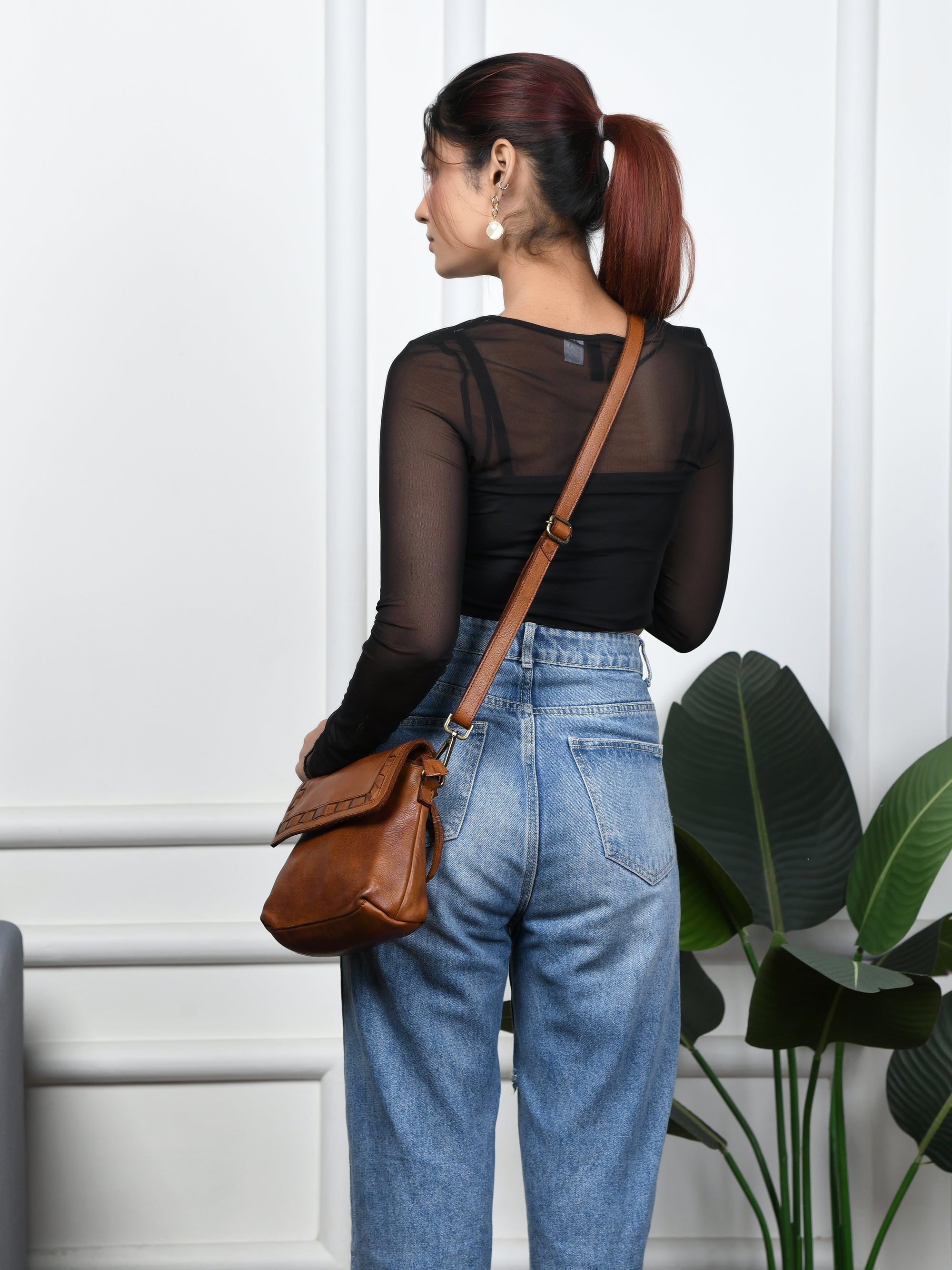 Verdant Crossbody Women's Leather Handbag - Tan Colour